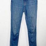 Levi's 311 Shaping Skinny Medium Wash Blue Denim Jeans Women's Size 26 x 32 Photo 0