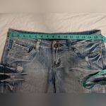 Red Rivet Y2K  Mid Rise Denim Shorts Junior 7 Light Wash Photo 4