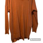 Dreamers | Brown v-neck sweater Photo 3