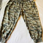 Gap Women’s Tencel Jogger Pants Plus Size XXL, Camo Print Olive Green NWT Photo 2