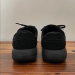 Kizik Unisex Blackout Madrid Eco Knit Sneakers Women’s 9 Wide Men’s 7.5 Wide Black Photo 7