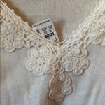 Christopher & Banks  Cream Lace Detail Long Sleeve knit Top large 

FAR1223 Photo 2