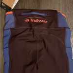 The North Face  Trailwear QTM High-Rise 7/8 Performance Tight Leggings Size Large Photo 6