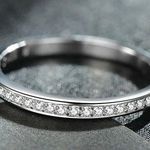 Sterling Silver SIZE 7 925 Stackable Dazzling Cubic Zirconia Ring Photo 3