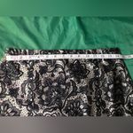 Women’s Black and White Lace Print Pencil Skirt Size L Size L Photo 4