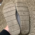 Beartaps Slip Ons woman size 8.5 memory foam see pics for full details Gray Photo 3