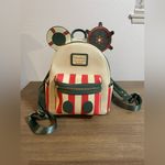 Lounge Fly New Disney  Jungle Cruise Backpack - Limited Release Photo 2