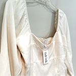 TCEC  Fab'rik Kynlee‎ Cropped Puff Sleeve Blouse Women's Large Cream Smocked NWT Photo 4