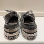 Converse  Sz 7 Grey White Low Top Sneakers Photo 3