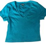 Wild Fable  blue crop top T-shirt with a tie back. Size small Photo 0