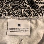 White House | Black Market Women’s Black & white paisley Capri leggings pants cotton blend medium capris Photo 3