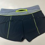 Lululemon Run: Speed Short *4-way Stretch
Inkwell / Space Dye Twist Lullaby Ray Photo 0