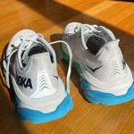 Hoka One One Clifton Edge Photo 5