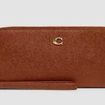 Coach NWT  C7184 Continental Wallet Crossgrain Leather 1941 Saddle Photo 0