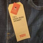 Levi's  721 sculpt hi rise skinny jeans size 26 Photo 2