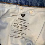 Madewell  Medium Wash Denim Mom Jean EUC Sz 33 High Rise Crop Tapered Leg Photo 7