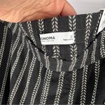 Sonoma  Black & White Linen Blend Chevron Striped‎ Pull On Easy Short NWT Size 3X Photo 2