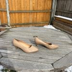 Trotters Pumps Womens 9 Nude Leather Business Career Heels‎ Comfort Soles Tan Photo 1