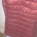 Active USA puffer vest in rose small quilted trendy hiking Photo 5