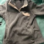Patagonia Grey quarter button Photo 3