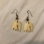 Hammer Jeans elephant shaped Off White hand carved Dangle earrings ethnic Tribal KenyaAfrica Photo 0
