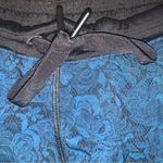 Lululemon Hotty Hot Short Mini Park Lace Multi Black and Blue Size 8 Photo 2
