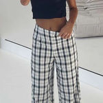 Princess Polly  plaid pant size 2 Photo 0