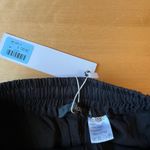 LF NWT Millau linen bungee shorts Photo 4