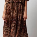 Ganni NWT Pleated Georgette Midi Dress Tigers Eye Size 36 US Size 4 Printed Photo 0
