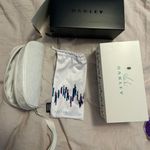 Oakley  Sunglasses Photo 5