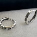 Small Hoop Earrings for Men Women Streetwear Hip Hop Unisex Style Silver Photo 1