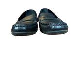 Auditions black leather loafer flats women's size 7M Photo 3