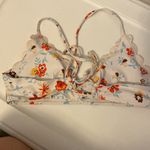 Women’s bikini top size medium Photo 1
