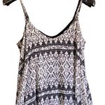 a.n.a . Black/White Printed High Low Dress. Size Medium. Photo 3