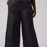 Athleta  NWT Satin Feel Like Black Wide-Leg Pants With Pockets Size L Photo 0