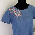 Abercrombie & Fitch  Denim‎ Sheath Dress. Size Medium w/embroidered flowers Photo 1