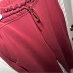 Athleta  Mid Rise Seasoft Pants Plum XS Photo 4