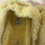 Birkenstock Arizona Genuine Shearling Sandal In Popcorn Yellow NEW EU 38 / US 7 Photo 9