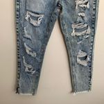 KanCan USA NWT KanCan High Waist Relaxed Thigh Raw Hem Acid Wash Mom Jeans Size 3/25 Photo 4