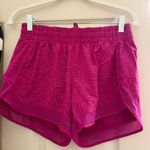 Athleta Printed Mesh Racer Run Short 4" in Fiji Magnolia Size Small Photo 6