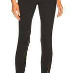 Le Ore Andria Paneled High Photo 0