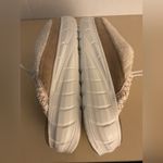 UGG  Women's Ivory sheepskin suede platform Westsider hybrid slipper shoes 12 Photo 11