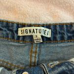 These Three Boutique Boutique Jean Shorts These Three Photo 0