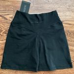 Alphalete Surface Power Shorts XS Photo 4