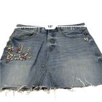EXPRESS  Y2K Rhinestone Bedazzled Raw Hem Medium‎ Wash Denim Mini Skirt Sz 4 Photo 7