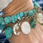 Source Unknown Turquoise Chip Charm Bracelet gold-toned accents pearl elements & crystal charms Photo 3