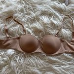 SKIMS  Fits Everybody Strapless Bra Clay Size 30B Photo 3