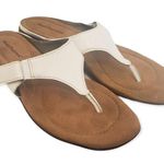 Hush Puppies  SOFT STYLE WHITE Leather SANDALS SIZE 8 Photo 0