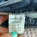 Miss Chic dark denim Y2K rhinestone embellished shorts decorative stitching SZ 5 Blue Photo 8