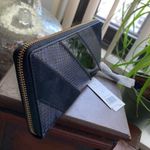 Tory Burch Authentic  snake/velvet leather wallet Photo 3